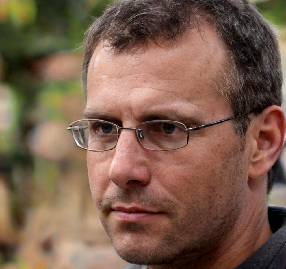Robbe Vanderlinden, technisch architect met ervaring in educatieve platformen